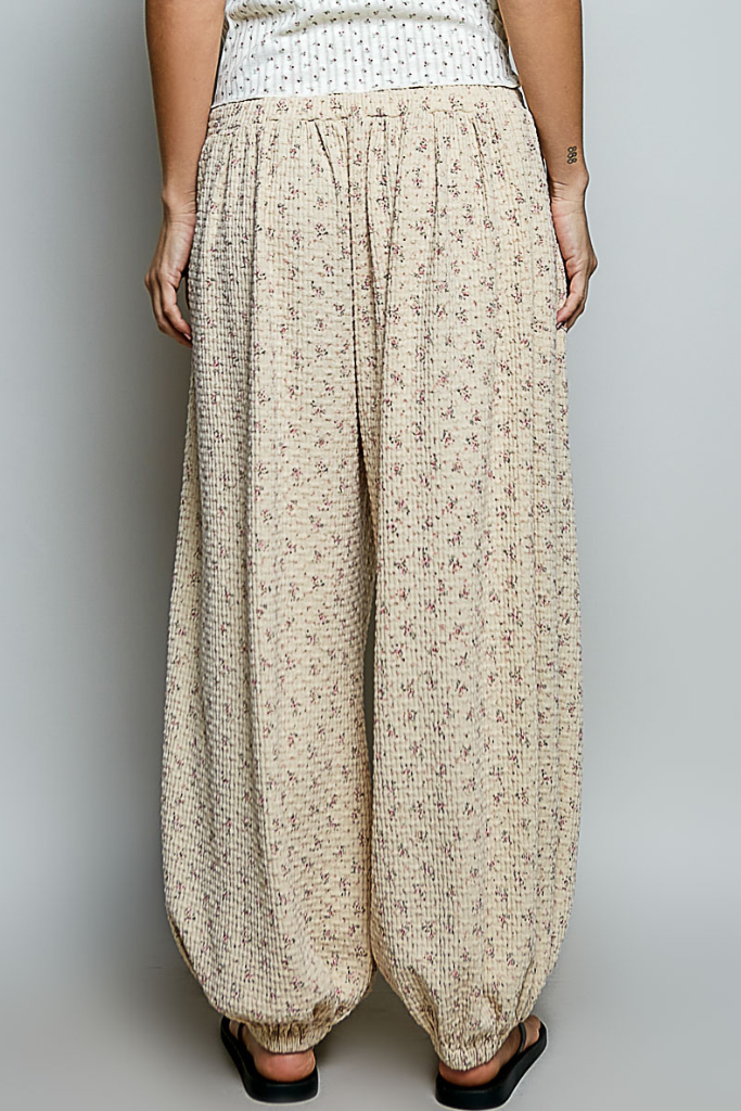 Monae Textured Knit Balloon Joggers - Beige Floral