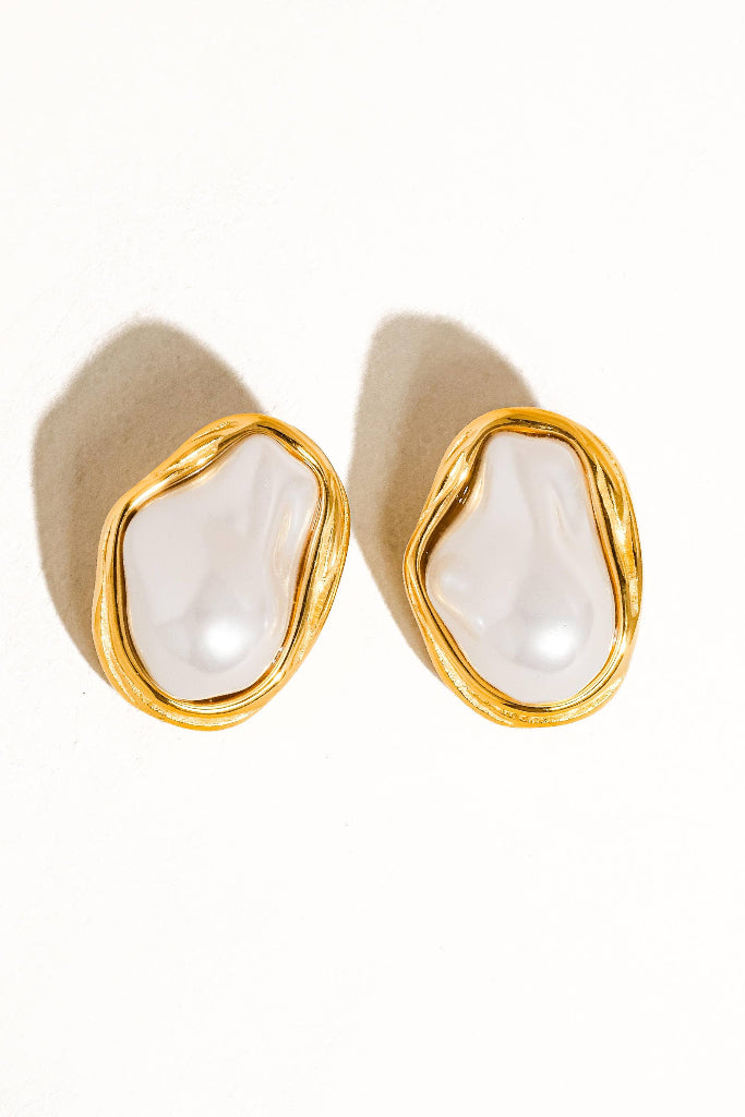 Yasmin Classic Pearl Round Earring - Gold