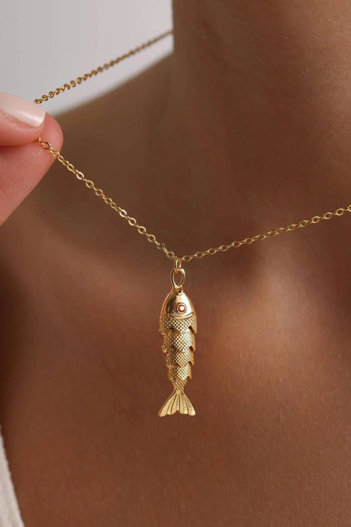 Great Catch Fish Necklace - Gold