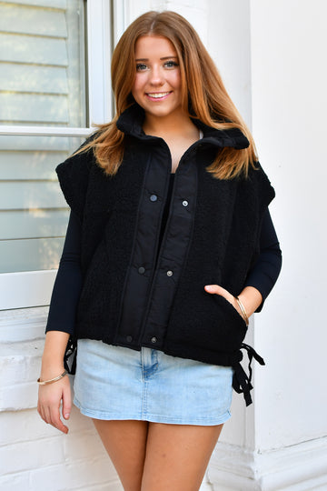 Free Range Teddy Vest - Black