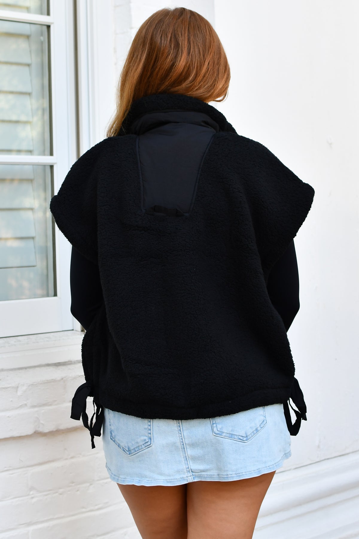 Free Range Teddy Vest - Black