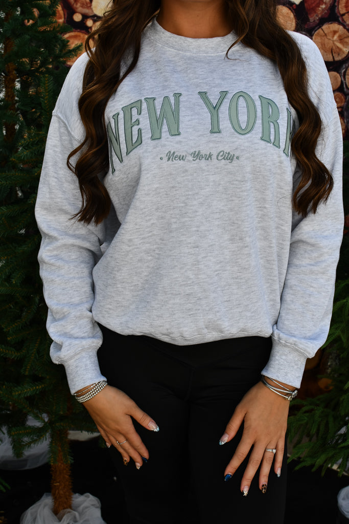 New York Graphic Sweatshirt - Ice Grey