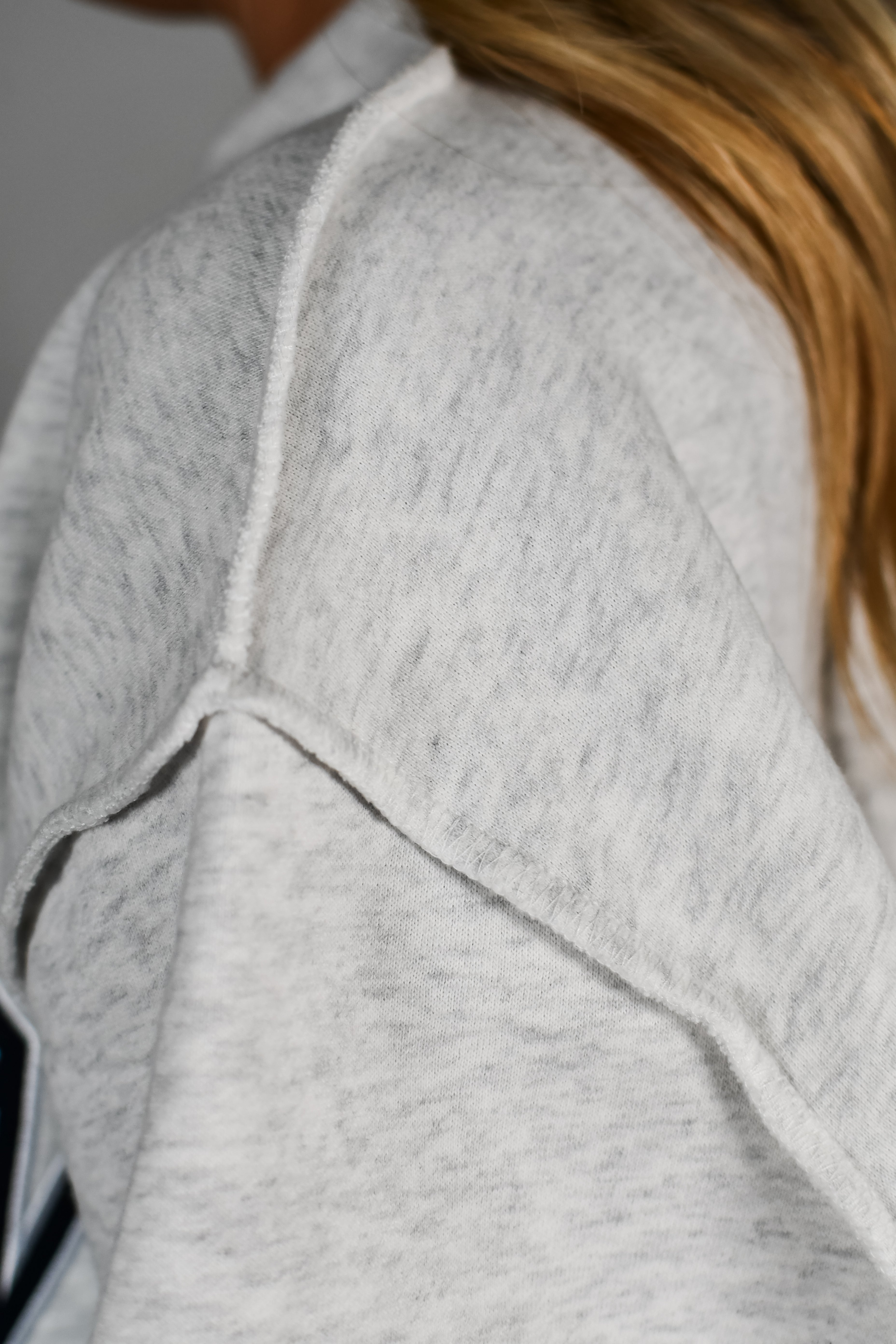 TooLooLah Classic Southern Mockneck Sweatshirt - Heather Grey