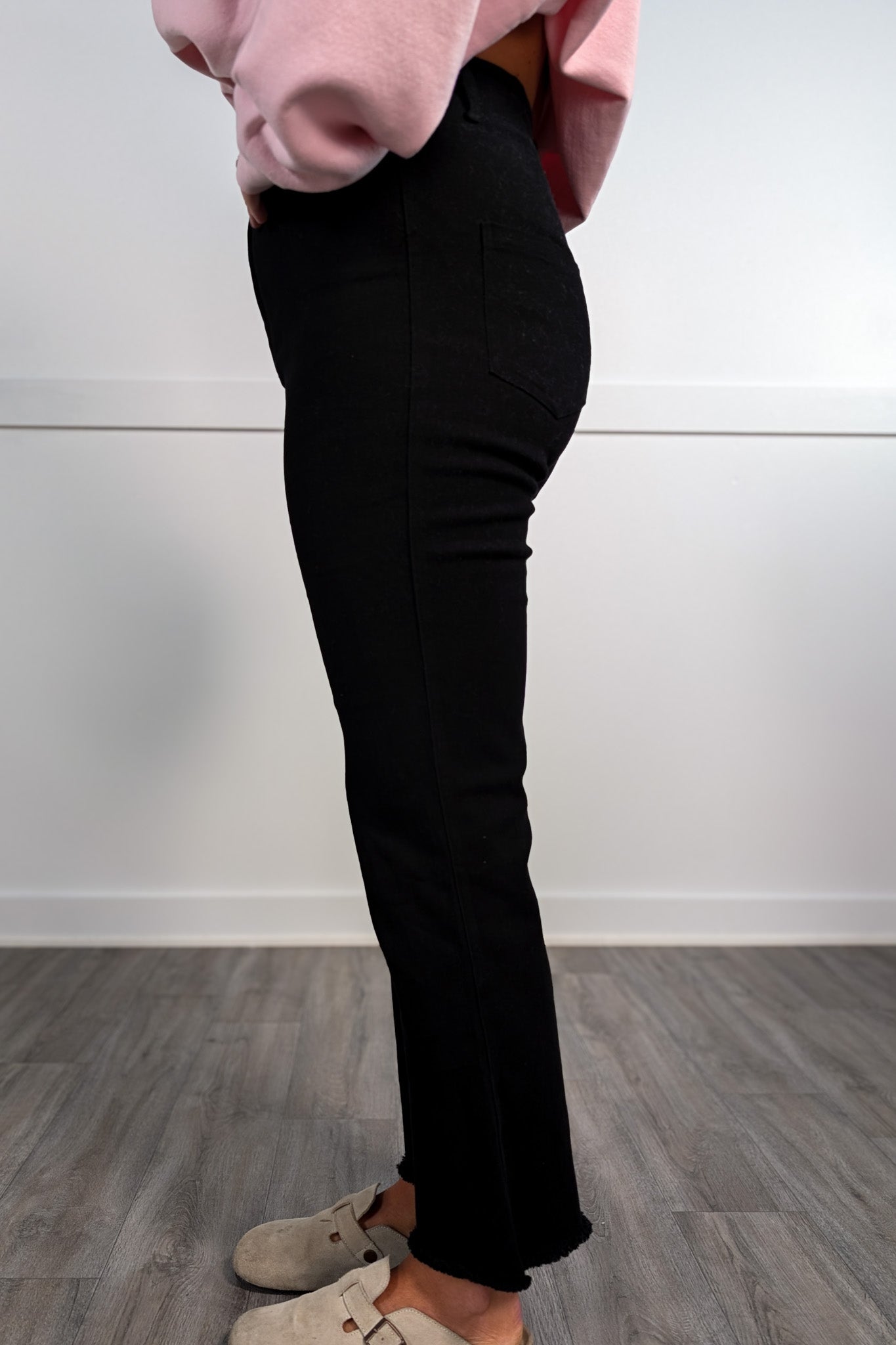 Don&#039;t Belong Wide Leg Pants -  Solid Black