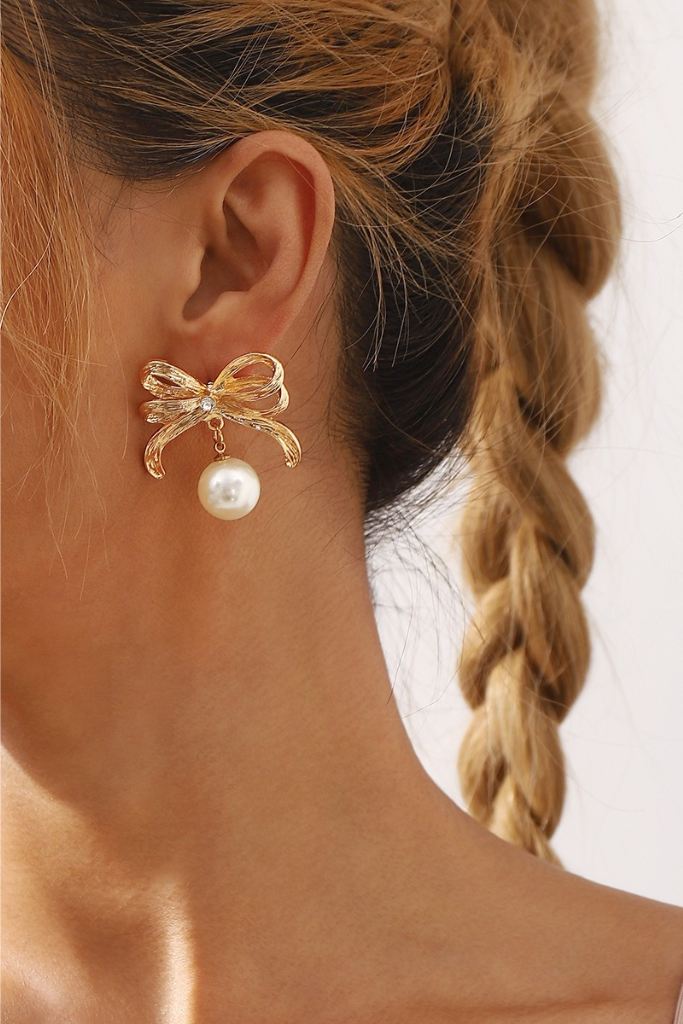 Pearly Bow Dangle Earring - Gold