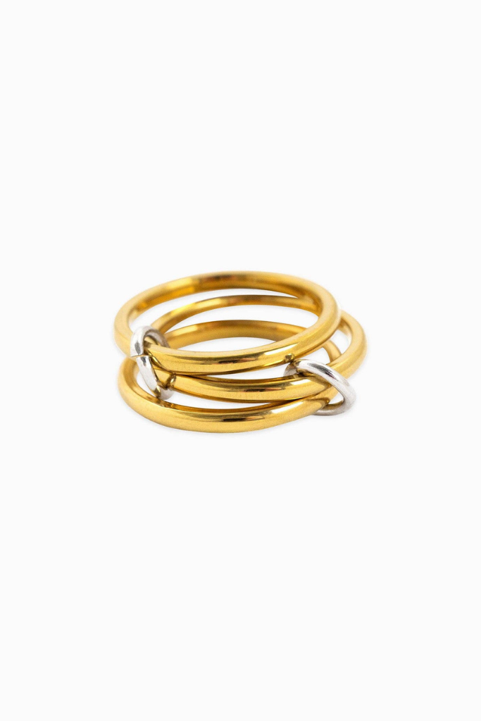Endless Loop Interlocking Link Ring - Gold