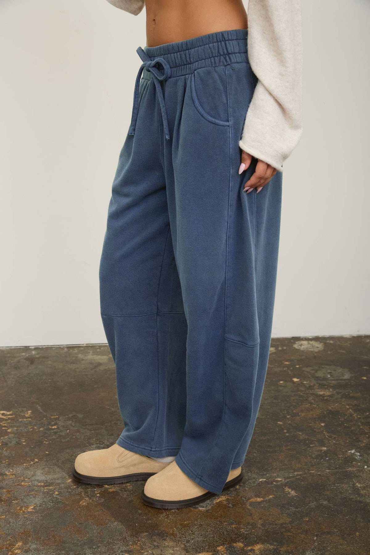 In My Power Barrel Sweatpants - Vintage Blue