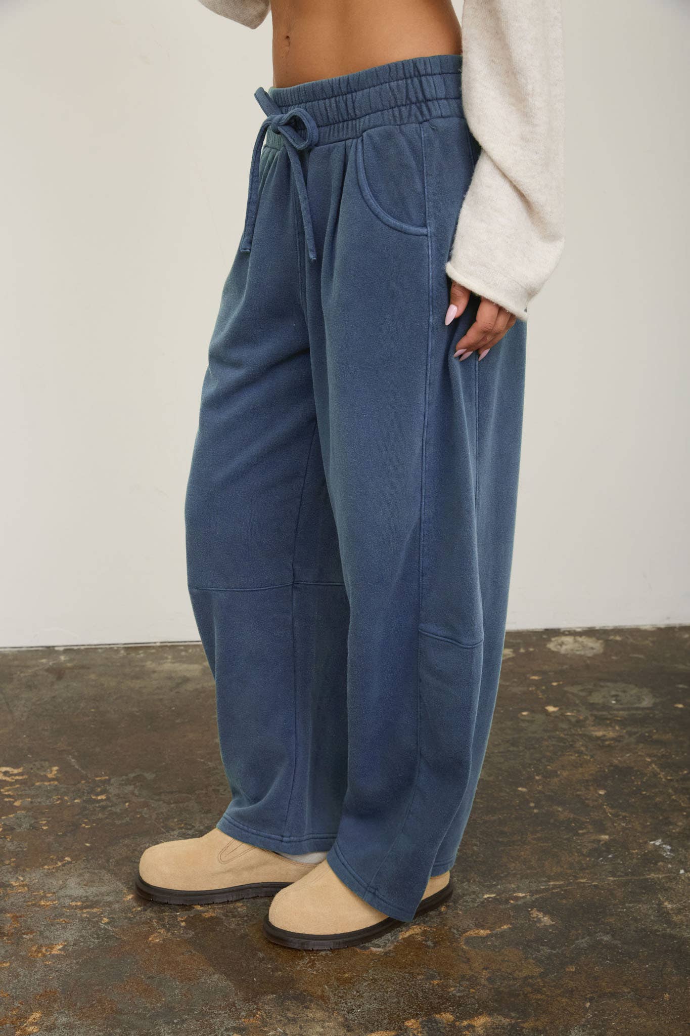 In My Power Barrel Sweatpants - Vintage Blue
