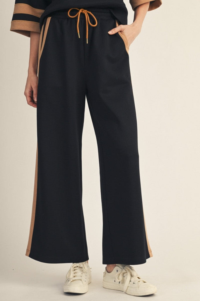 Enjoy Bliss Contrast Wide Leg Sweatpants - Black