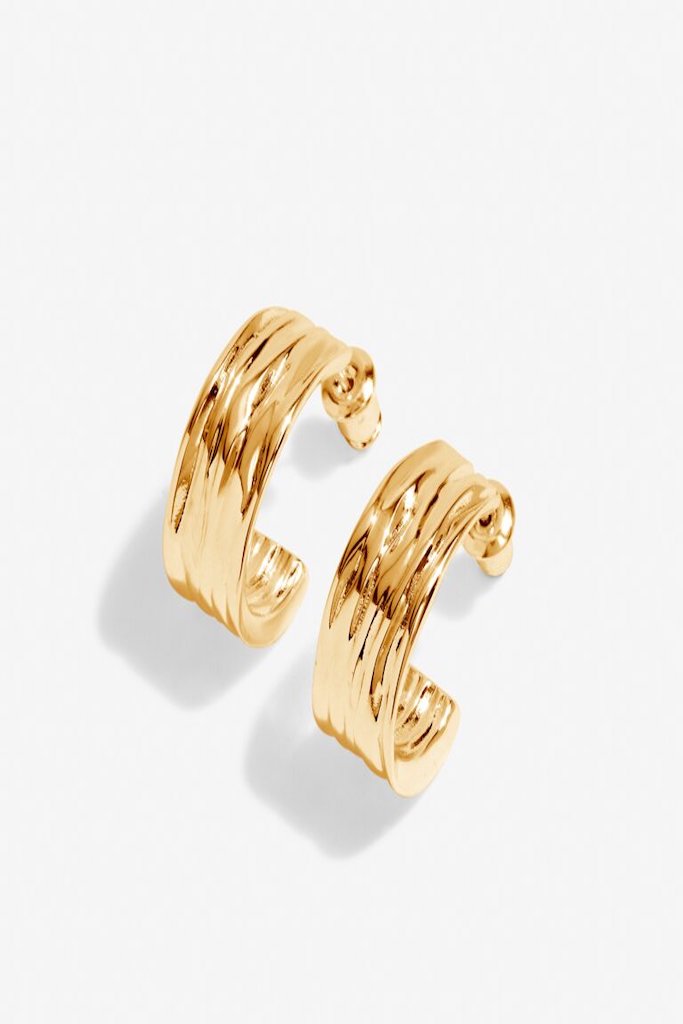A Littles &amp; Co Textured Hoop Earrings- Gold