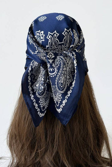 Thoughtful Paisley Scarf - Navy