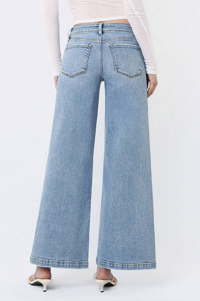 Breakthrough Seam Wide Leg Jeans - Medium Wash