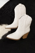 Getting Rowdy Cowgirl Boots- Bone