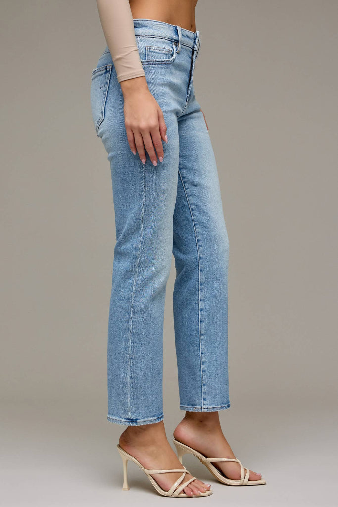 Complete Me Cigarette Jean - Medium Wash
