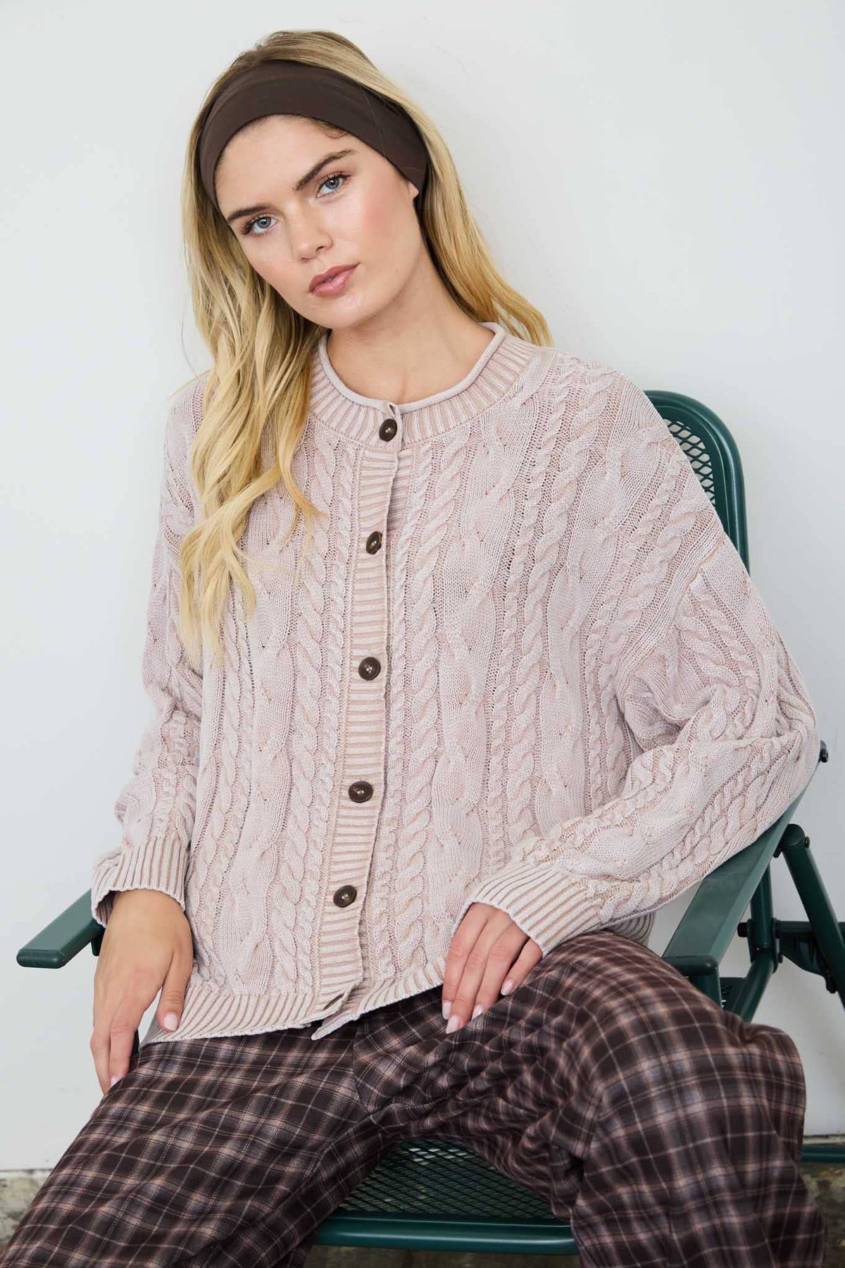 Outspoken Knit Cardigan - Light Taupe
