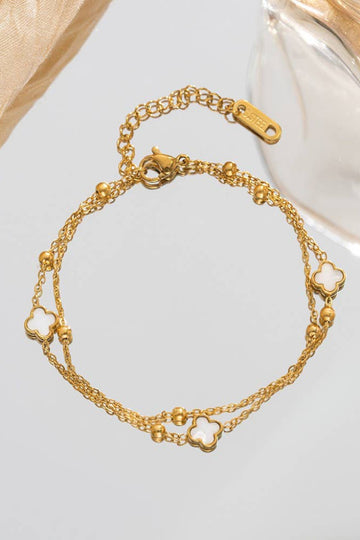 JOSSLYN by wall to wall - 18K STAINLESS STEEL TARNISH FREE CLOVER BRACELET | 40B5173: White