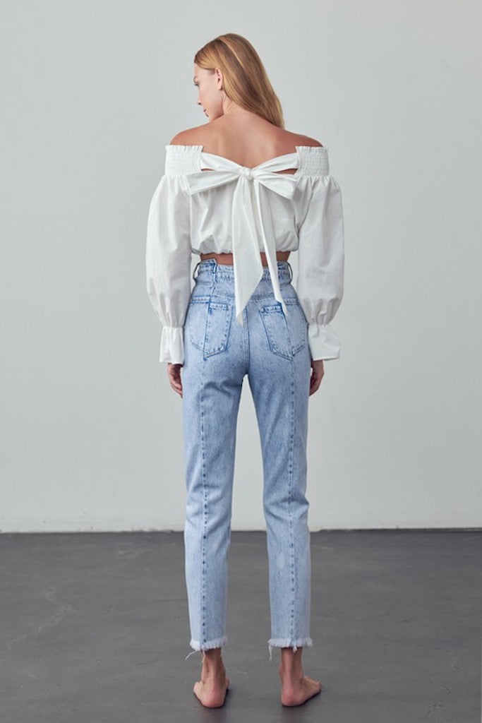 Begging For More Tapered Jeans- Light Wash