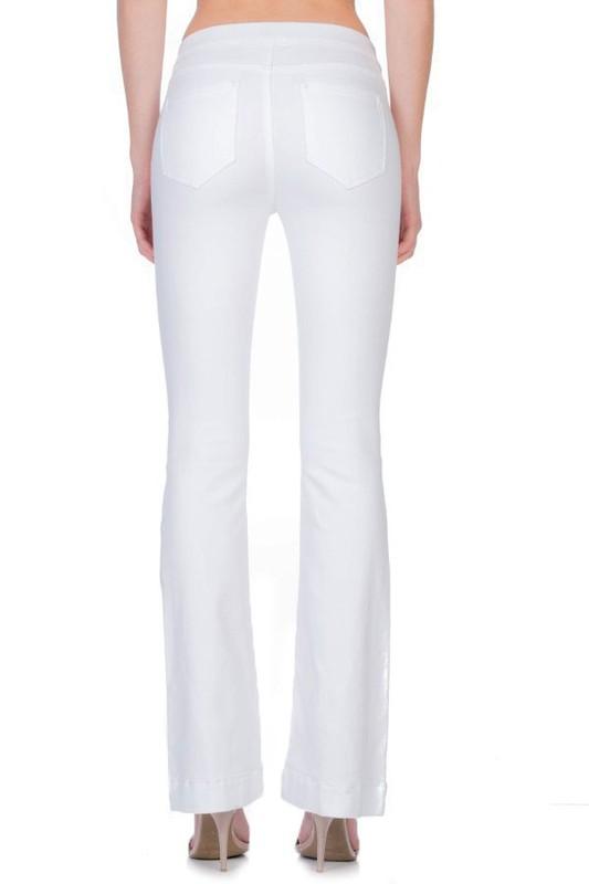 Reason To Relax Flared Jeans - White