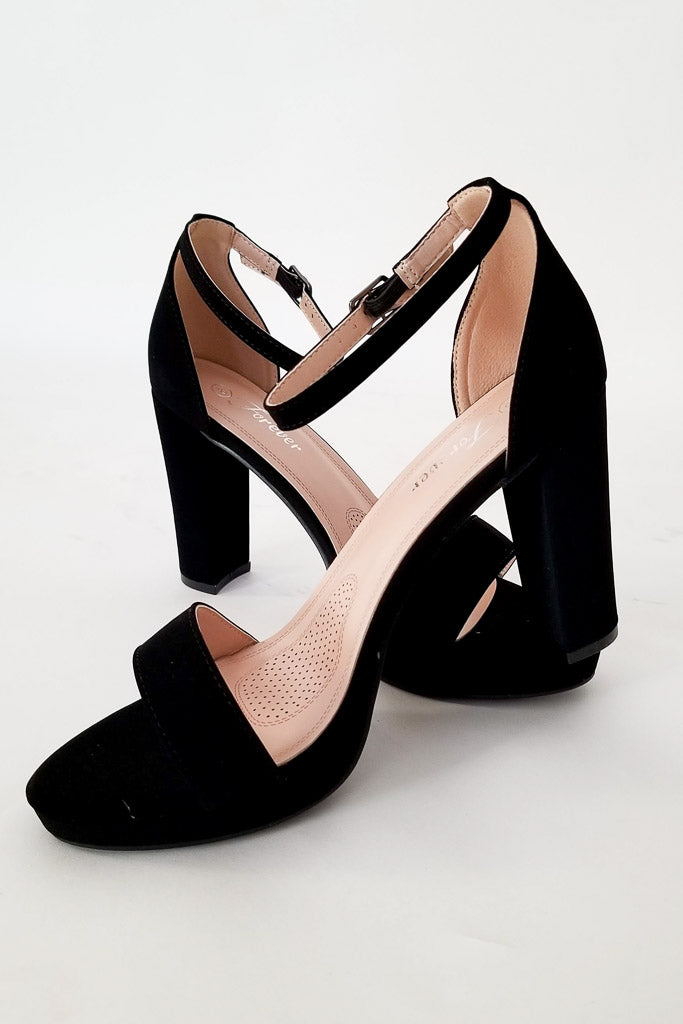 Close Friends Heels- Black
